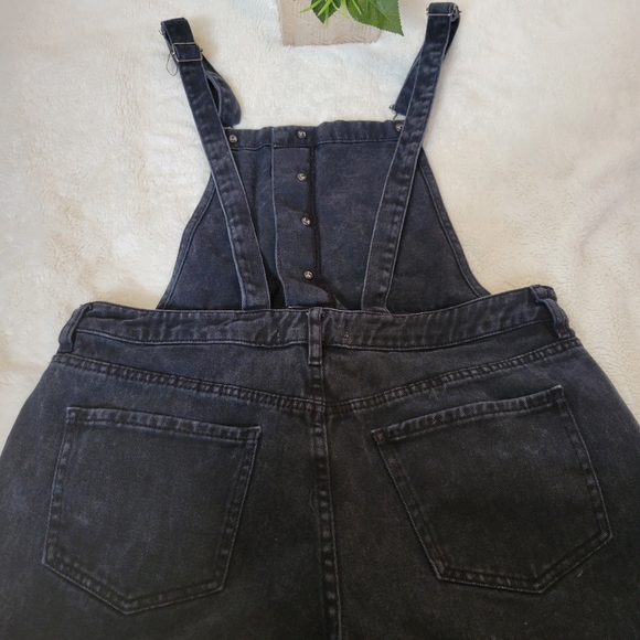 Pacsun Black short overalls - Picture 6 of 7